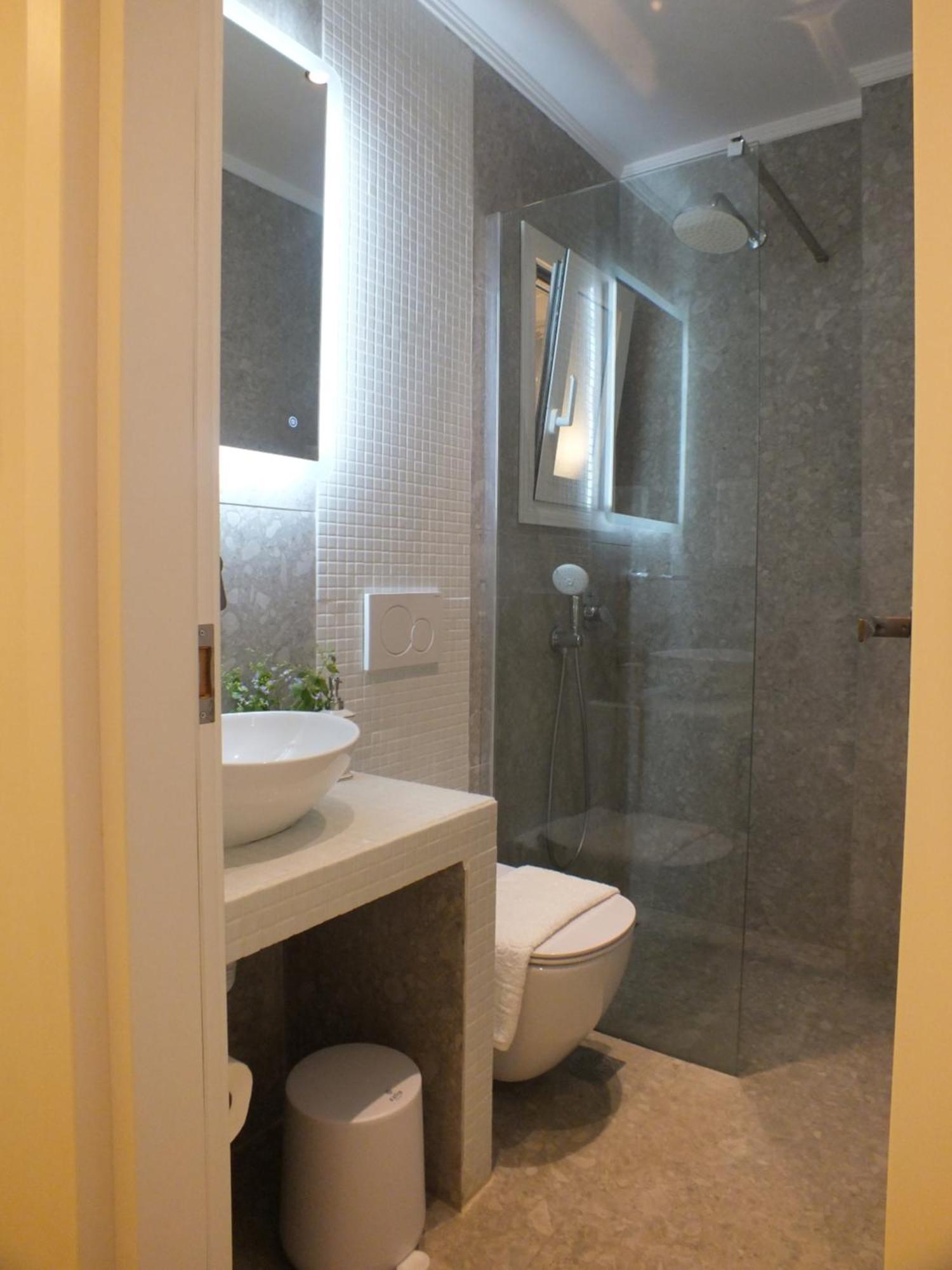 Cozy Apartment At Panormou Metro, Athens City Center Esterno foto