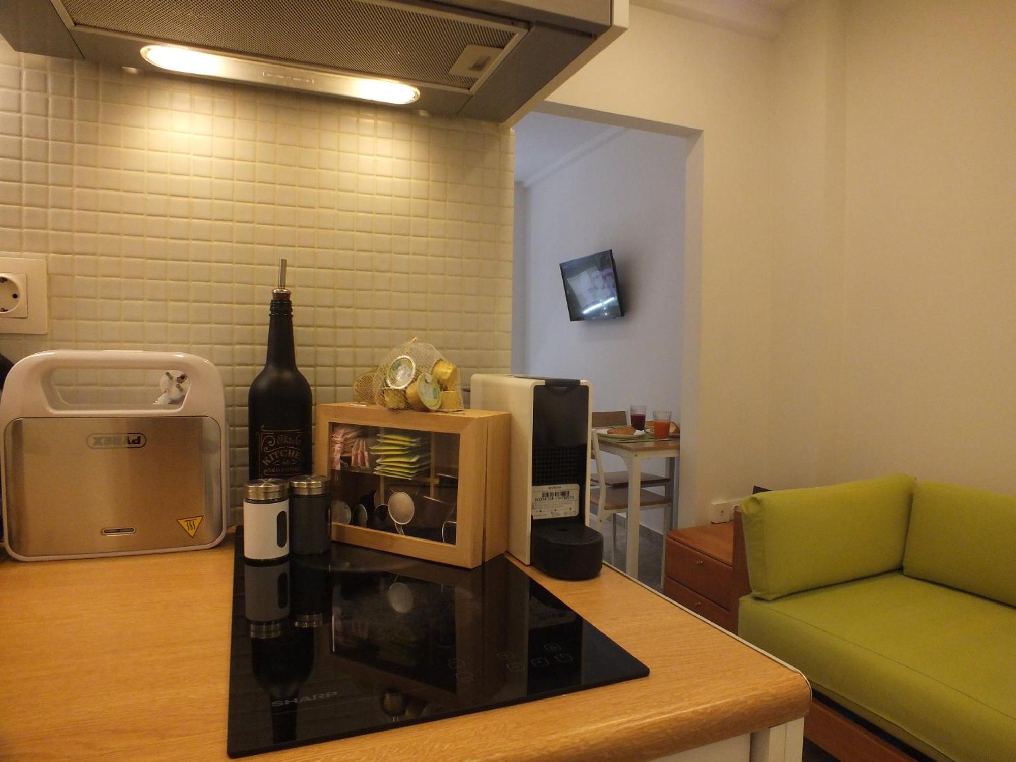 Cozy Apartment At Panormou Metro, Athens City Center Esterno foto